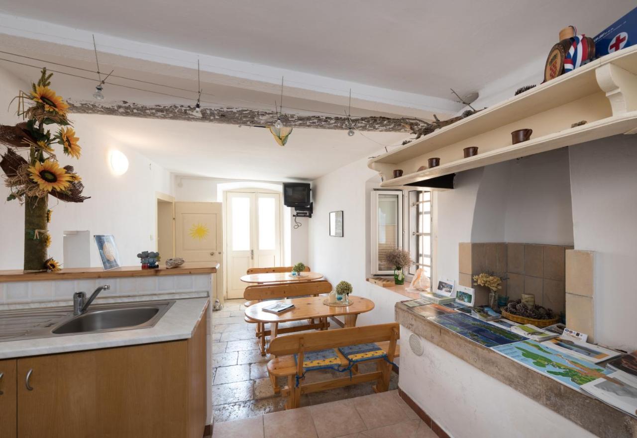 Apartments Mirakul Mali Lošinj Εξωτερικό φωτογραφία