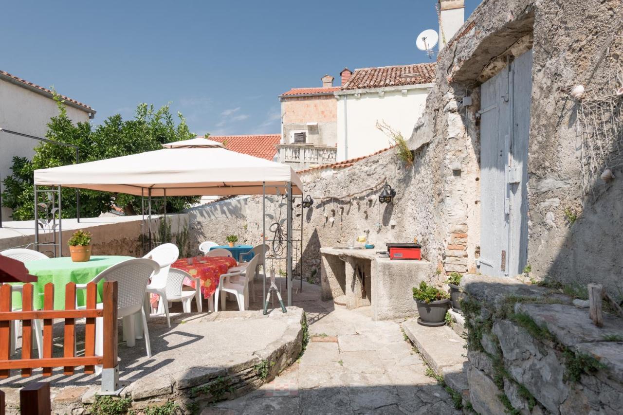 Apartments Mirakul Mali Lošinj Εξωτερικό φωτογραφία